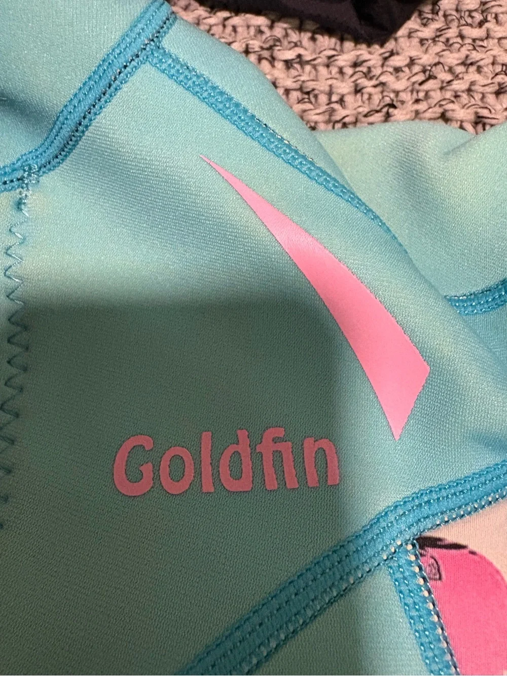 Goldfin Kids 2mm Neoprene Shorty Wetsuit Light Blue Pink Size 6 Swim Surf